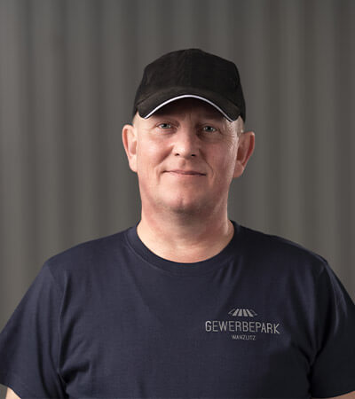 Portrait des Mitarbeiters Andre Grobareck aus der Lagerlogistik